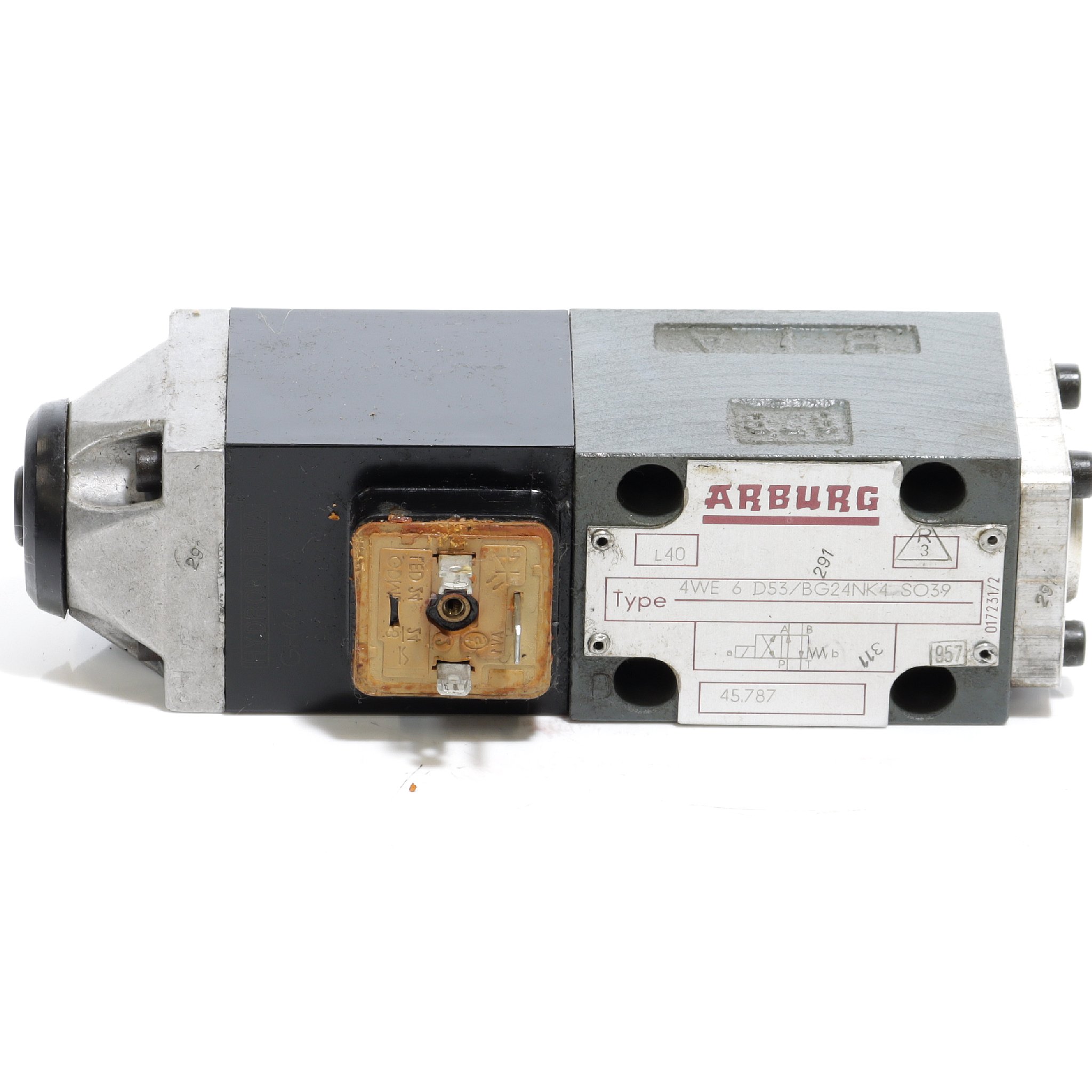 Hydraulic directional control valve  Used